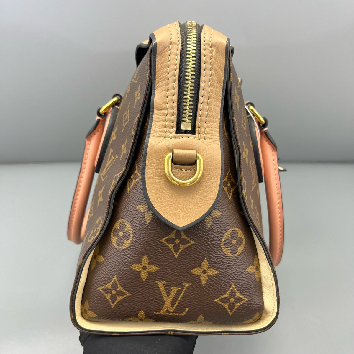 Louis Vuitton - Tuileries - Leather - Brown - (medium)
