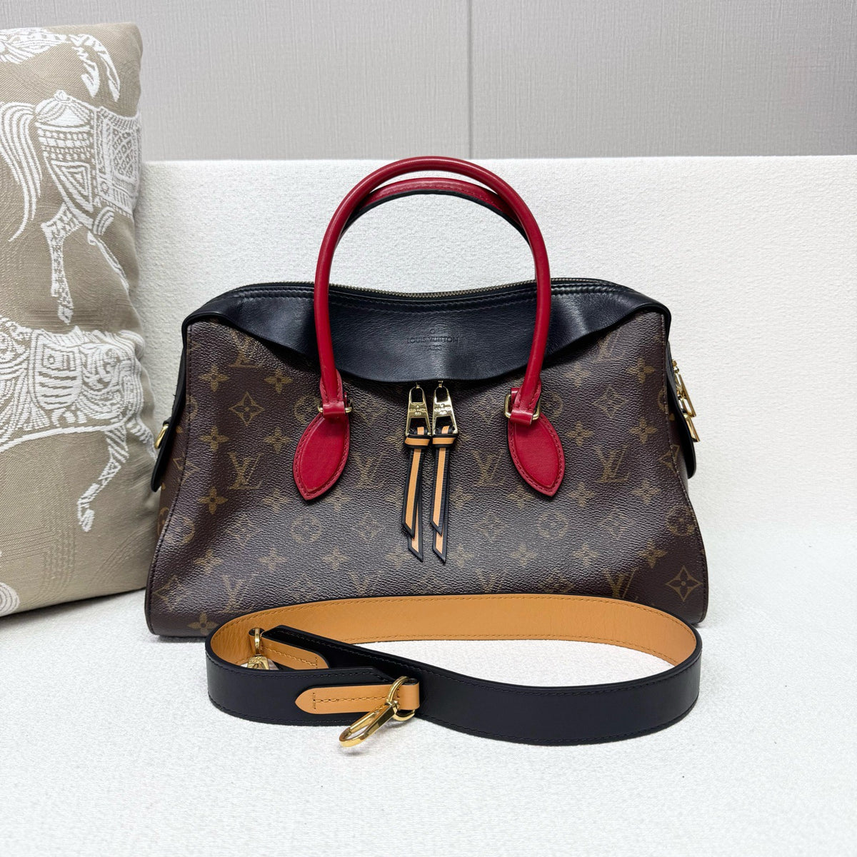 Louis Vuitton - Tuileries - Leather - Multicolour - (medium)