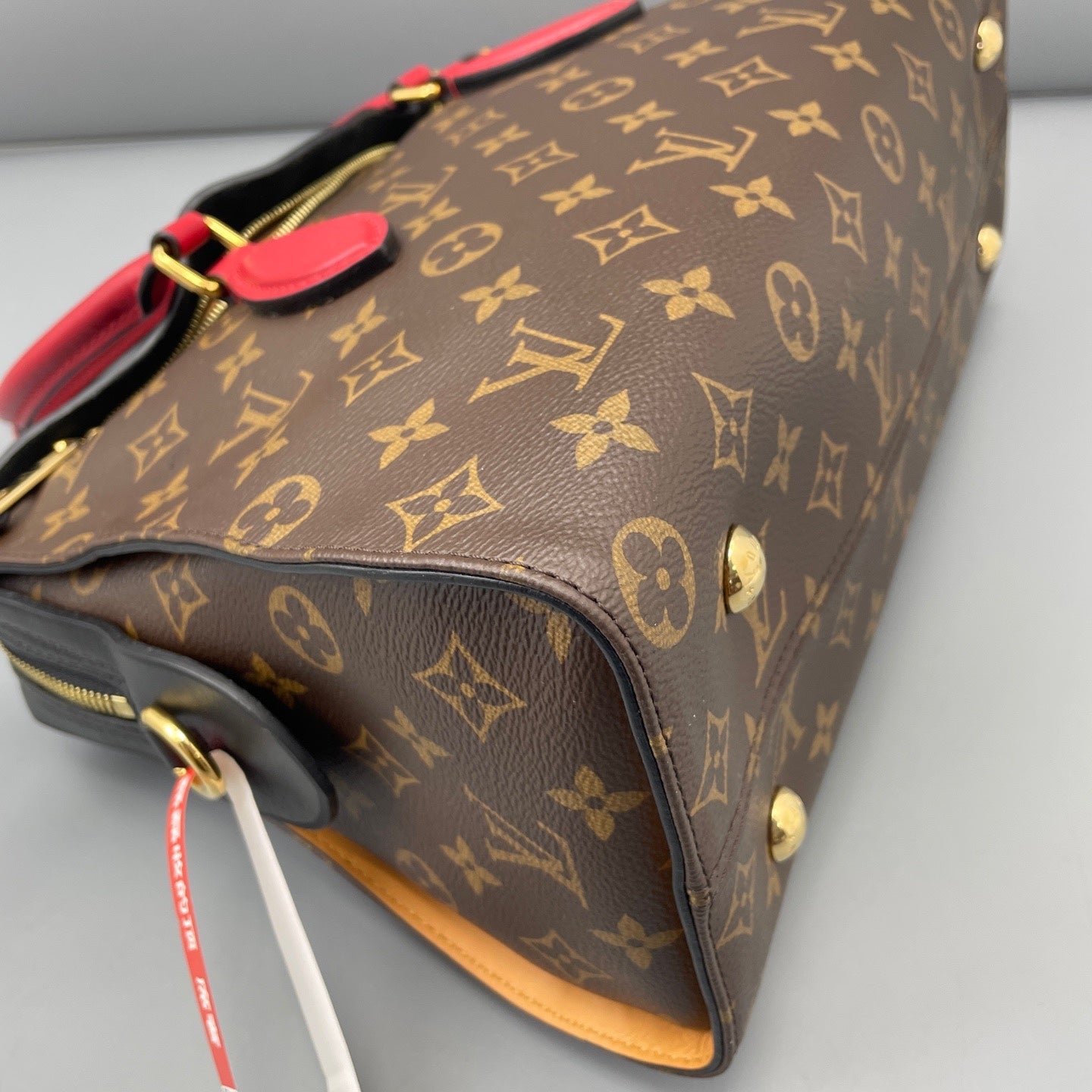 Louis Vuitton - Tuileries - Leather - Multicolour - (medium)