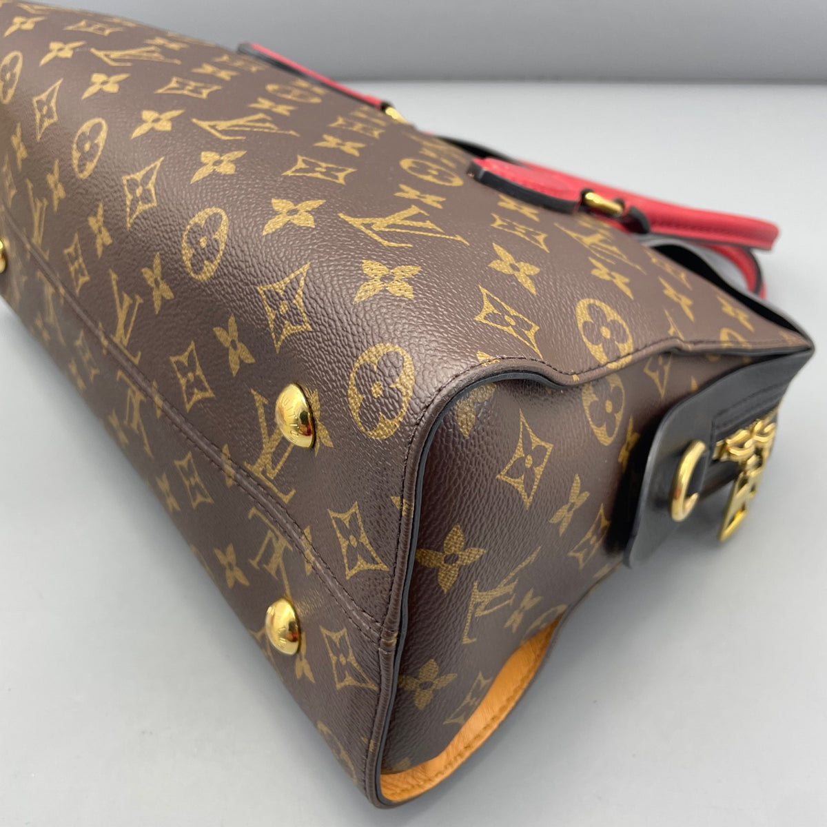 Louis Vuitton - Tuileries - Leather - Multicolour - (medium)