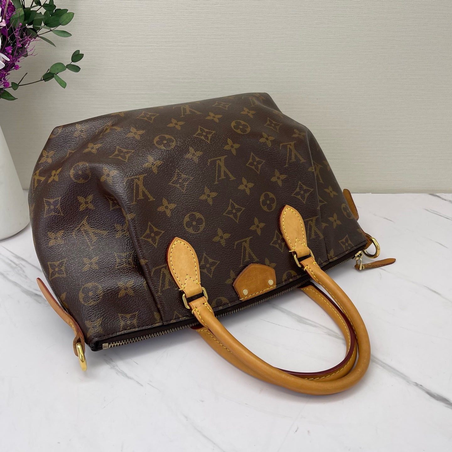 Louis Vuitton - Turenne - Leather - Brown - (small)