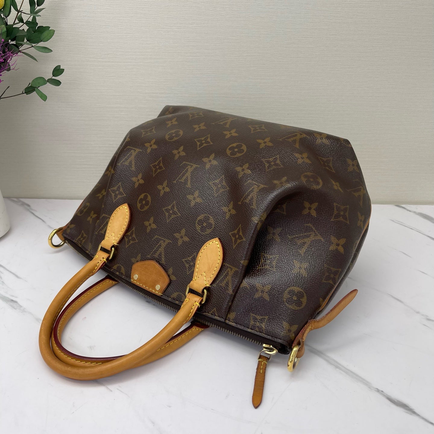 Louis Vuitton - Turenne - Leather - Brown - (small)