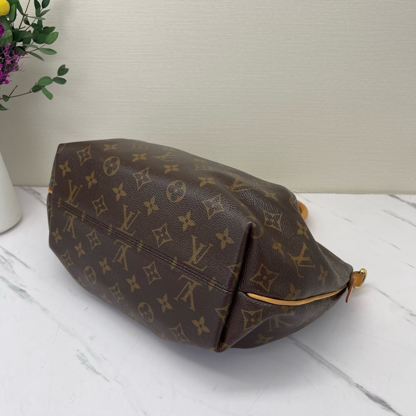Louis Vuitton - Turenne - Leather - Brown - (small)