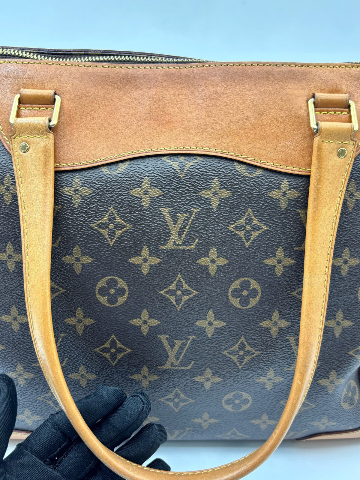 Louis Vuitton - Turenne - Synthetic - Brown - (medium)