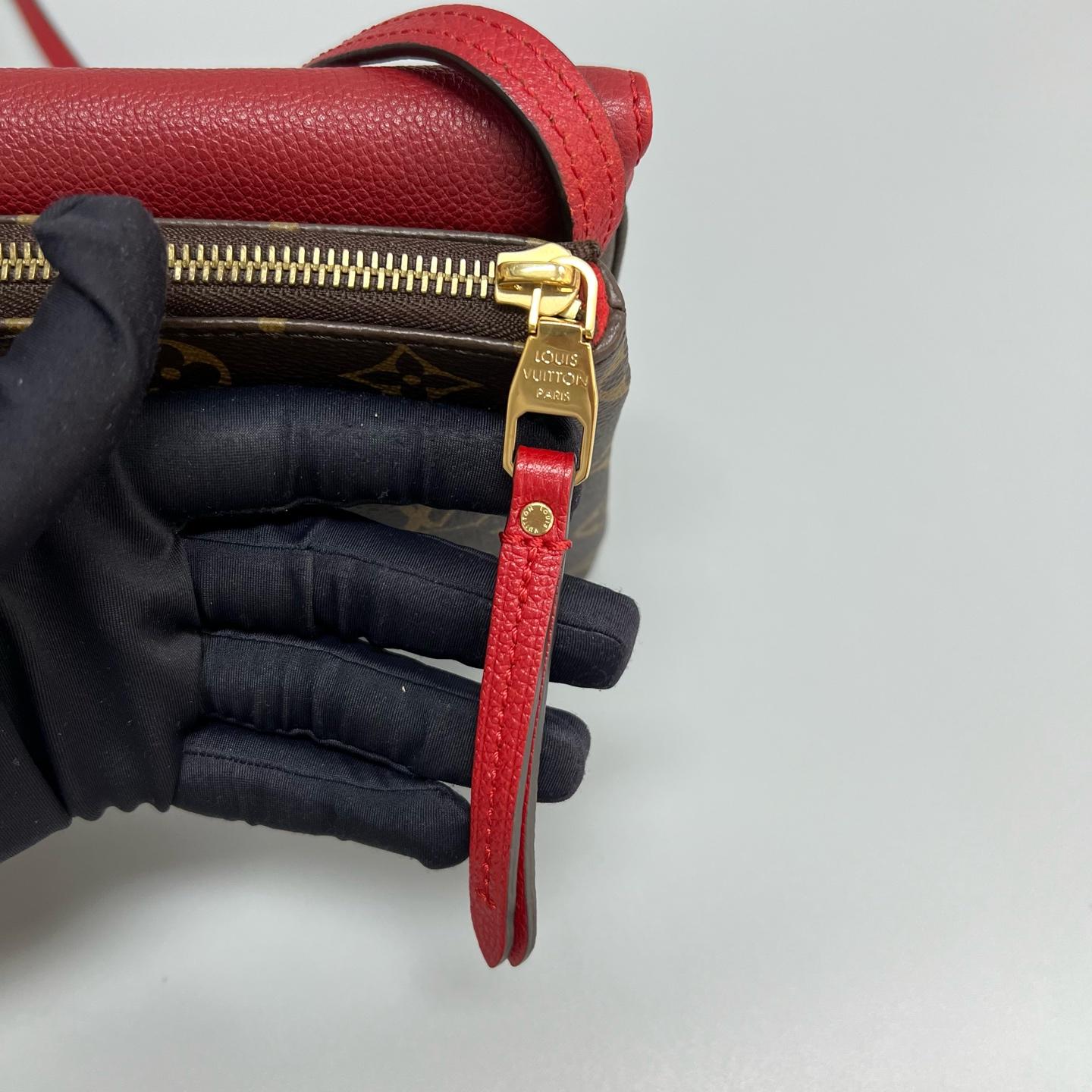 Louis Vuitton - Twice - Leather - Red - (mini)
