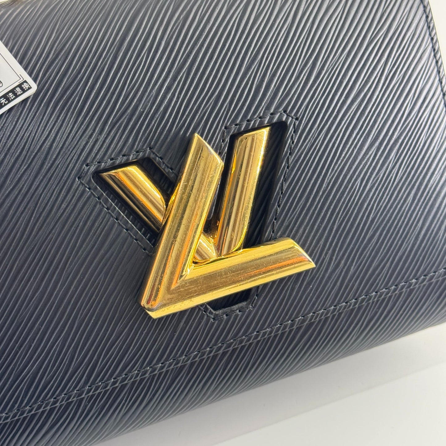 Louis Vuitton Twist Leather Black - view 2
