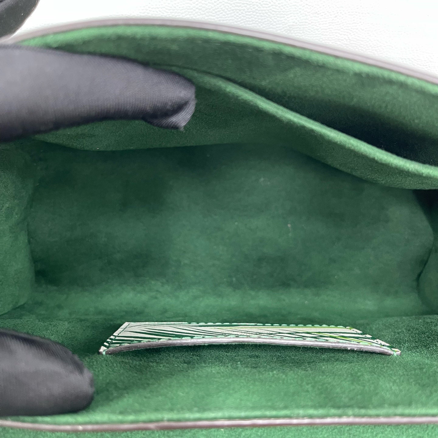 Louis Vuitton - Twist Bag Jungle Floral Limited Edition - Epi leather with Monogram coated canvas trim - White and Green with Brown Monogram and Gold-Tone Hardware - (Medium)