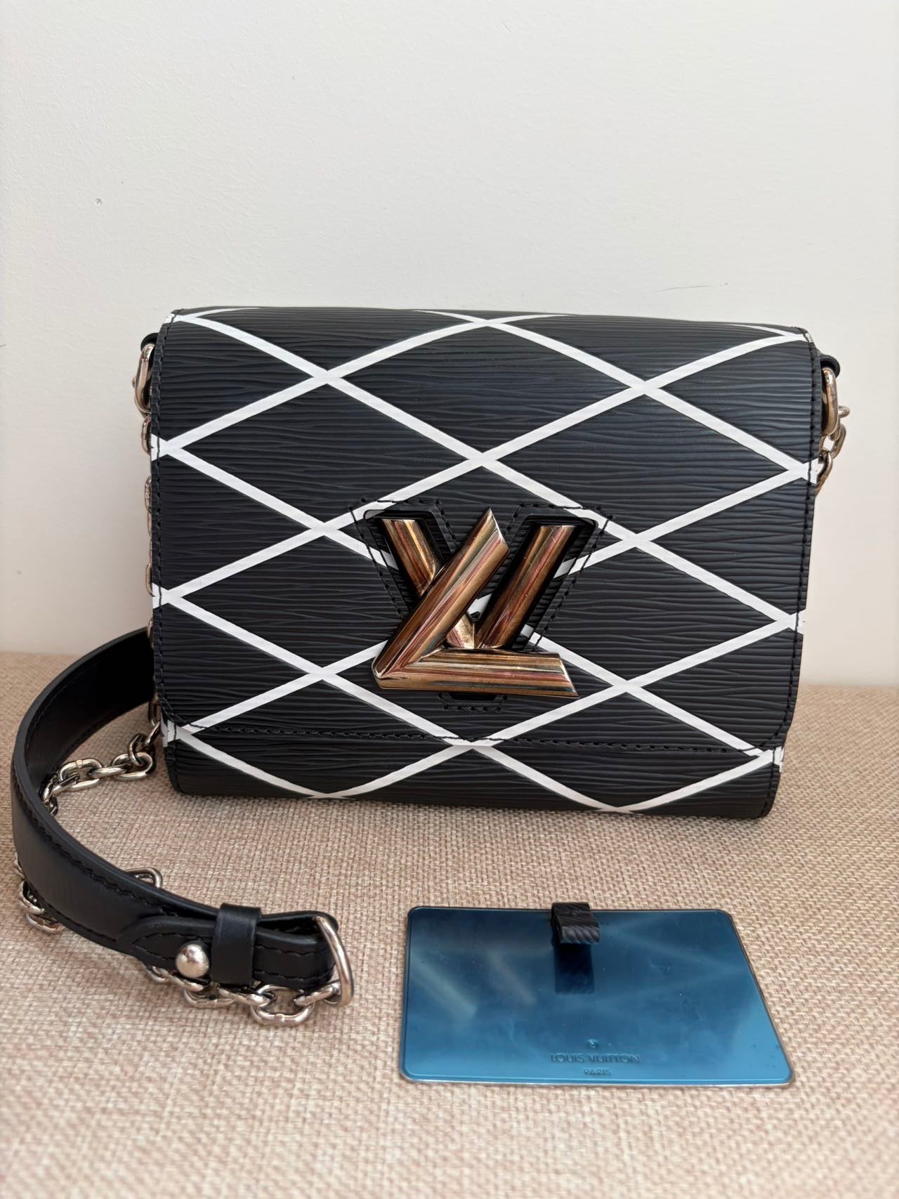 Louis Vuitton - Twist Epi - Leather - Black - (mini)