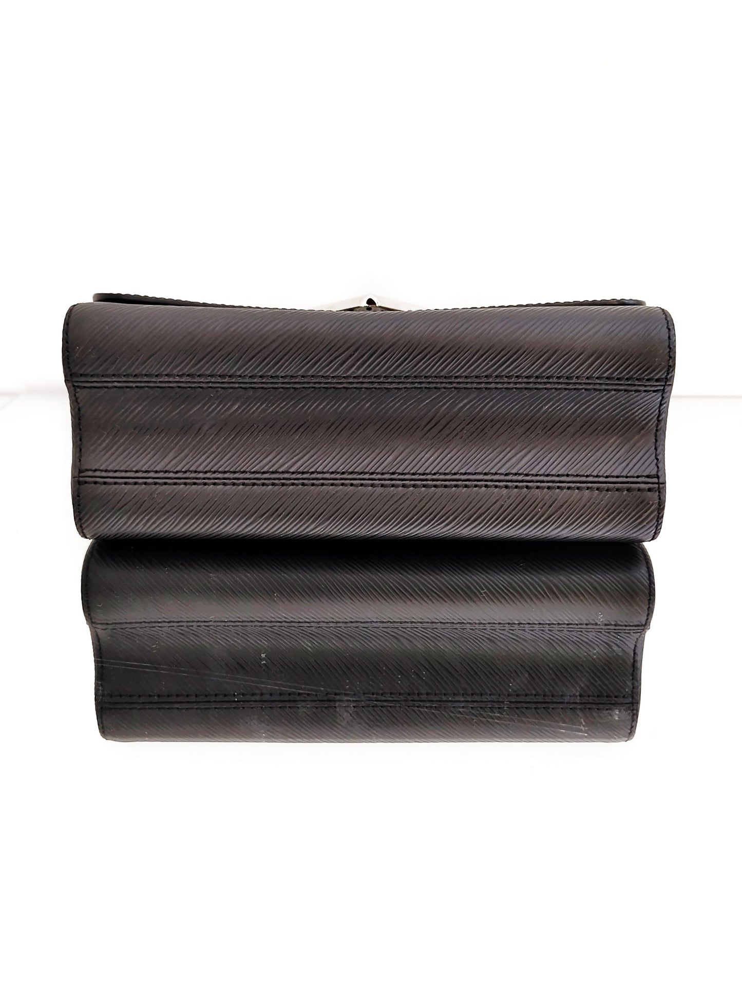 Louis Vuitton - Twist - Epi leather - Black with Silver-Tone Hardware - (Medium)