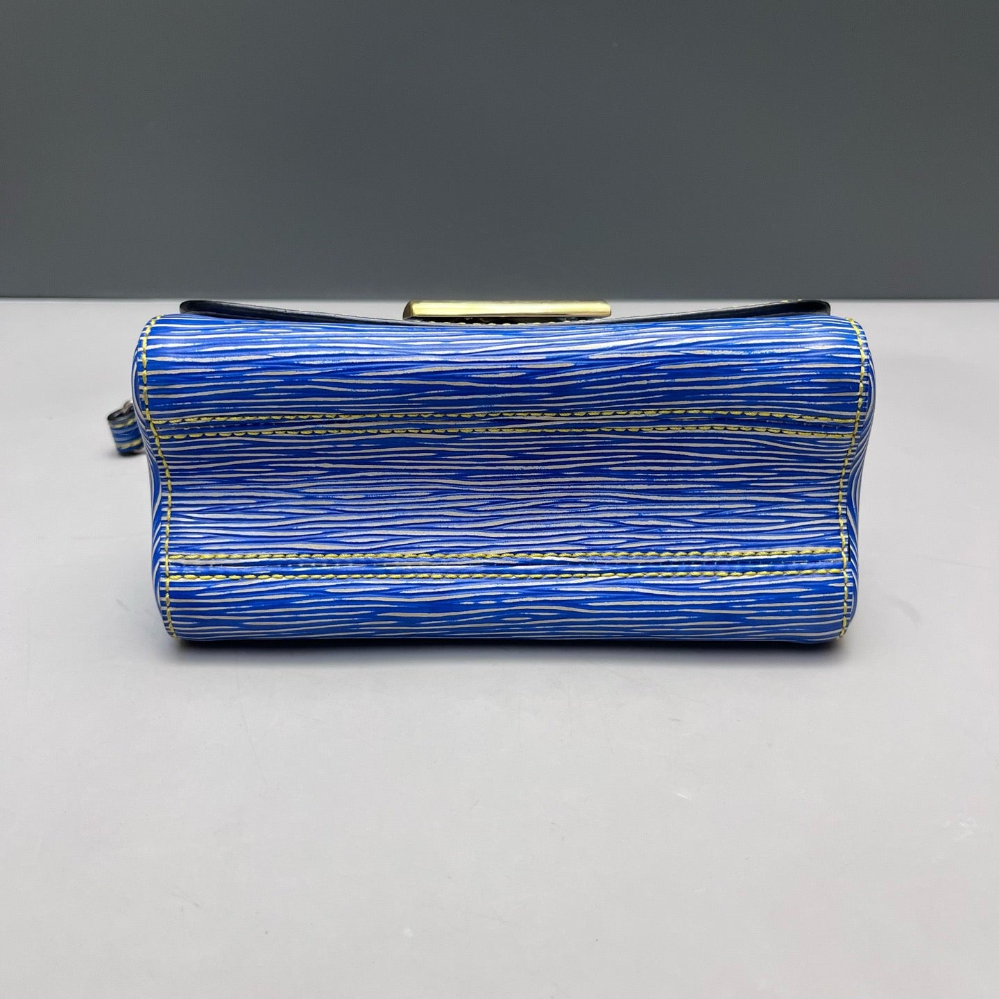 Louis Vuitton - Twist - Epi Leather - Blue - (Small)