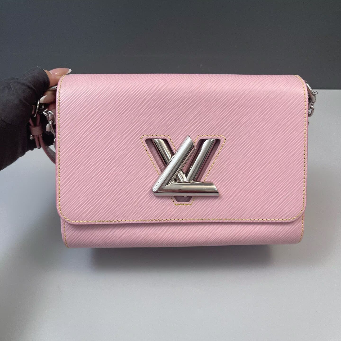 Louis Vuitton - Twist - Epi leather - Pink - (small)