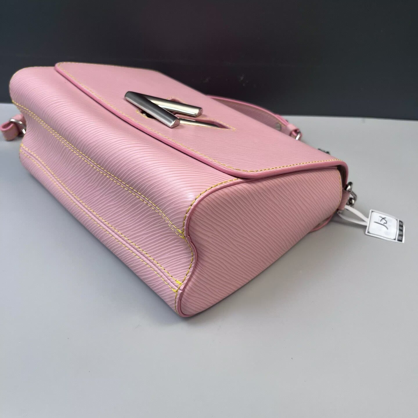 Louis Vuitton - Twist - Epi leather - Pink - (small)