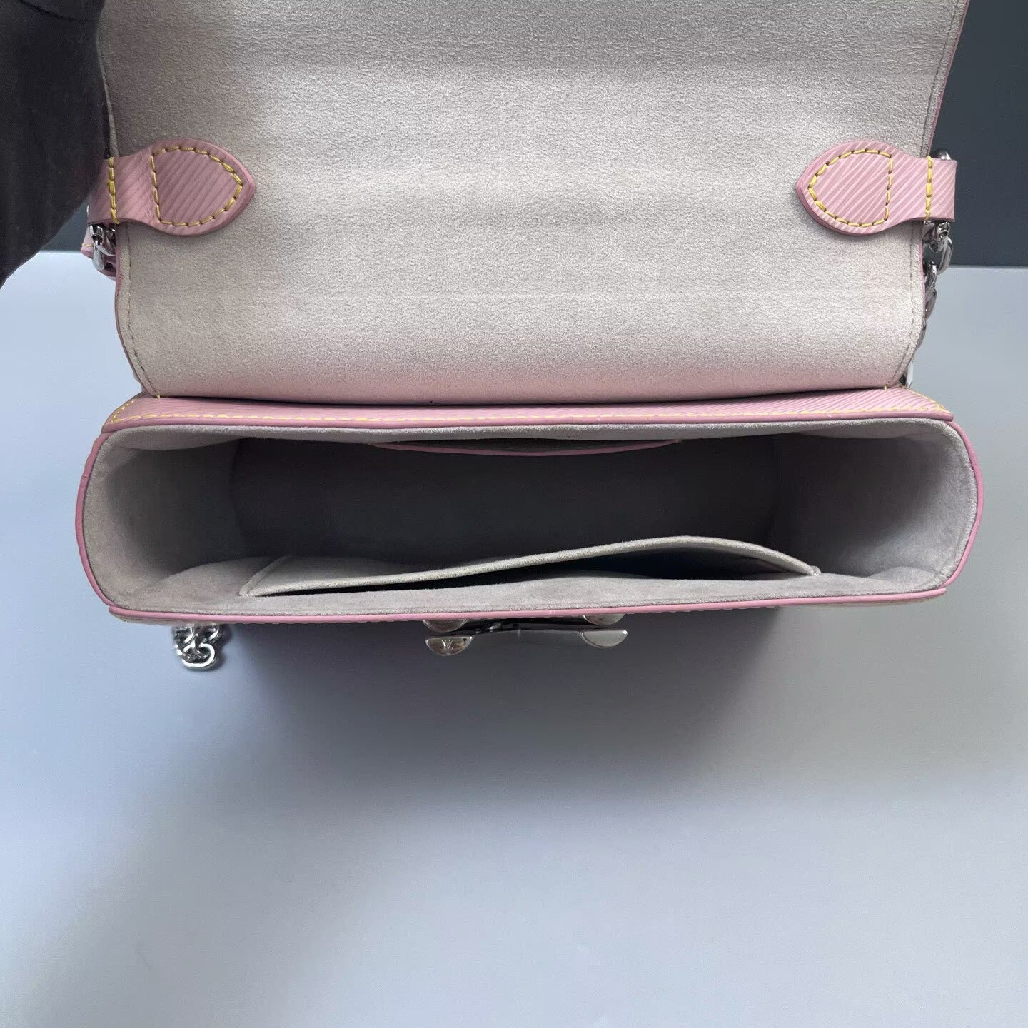 Louis Vuitton - Twist - Epi leather - Pink - (small)