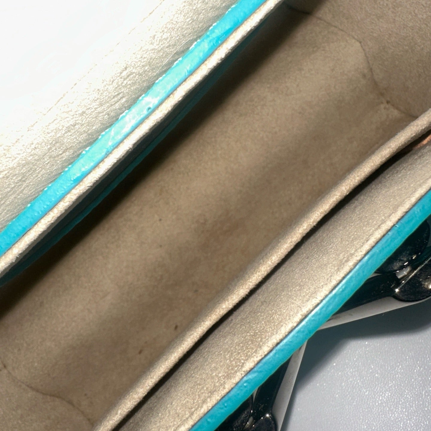 Louis Vuitton - Twist - Epi leather - Turquoise with Silver-Tone Hardware - (mini)