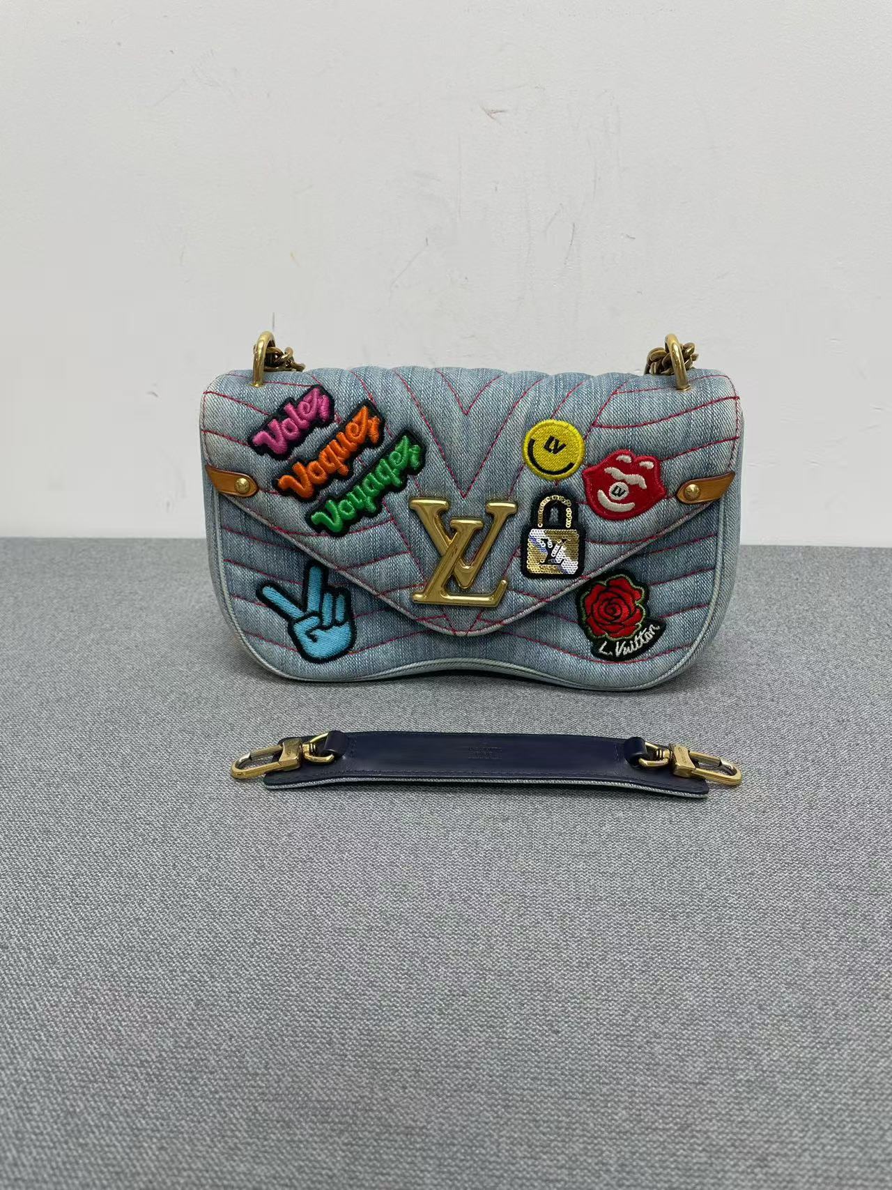 Louis Vuitton - Twist Flap Bag - Denim - Blue - (mini)