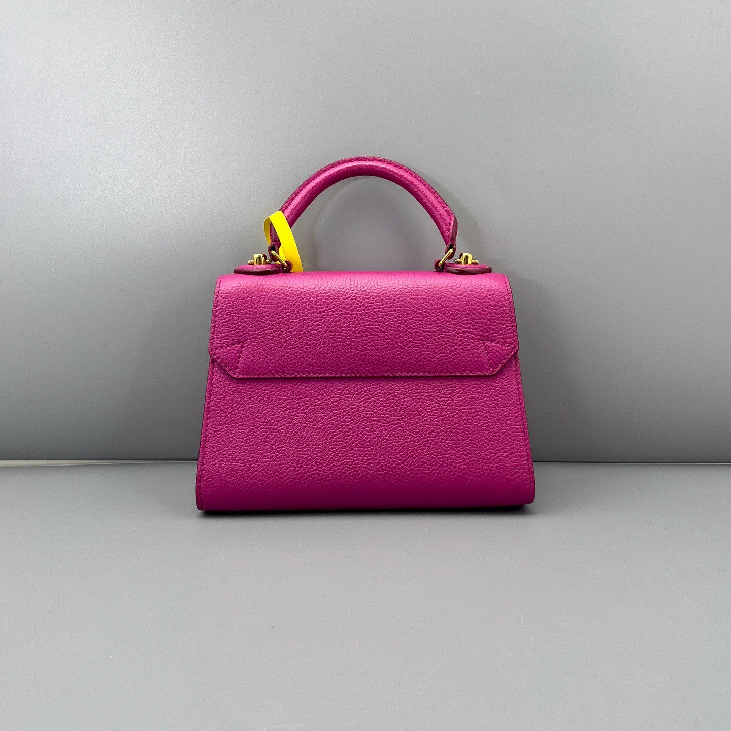 Louis Vuitton - Twist - Grained leather - Pink - (small)