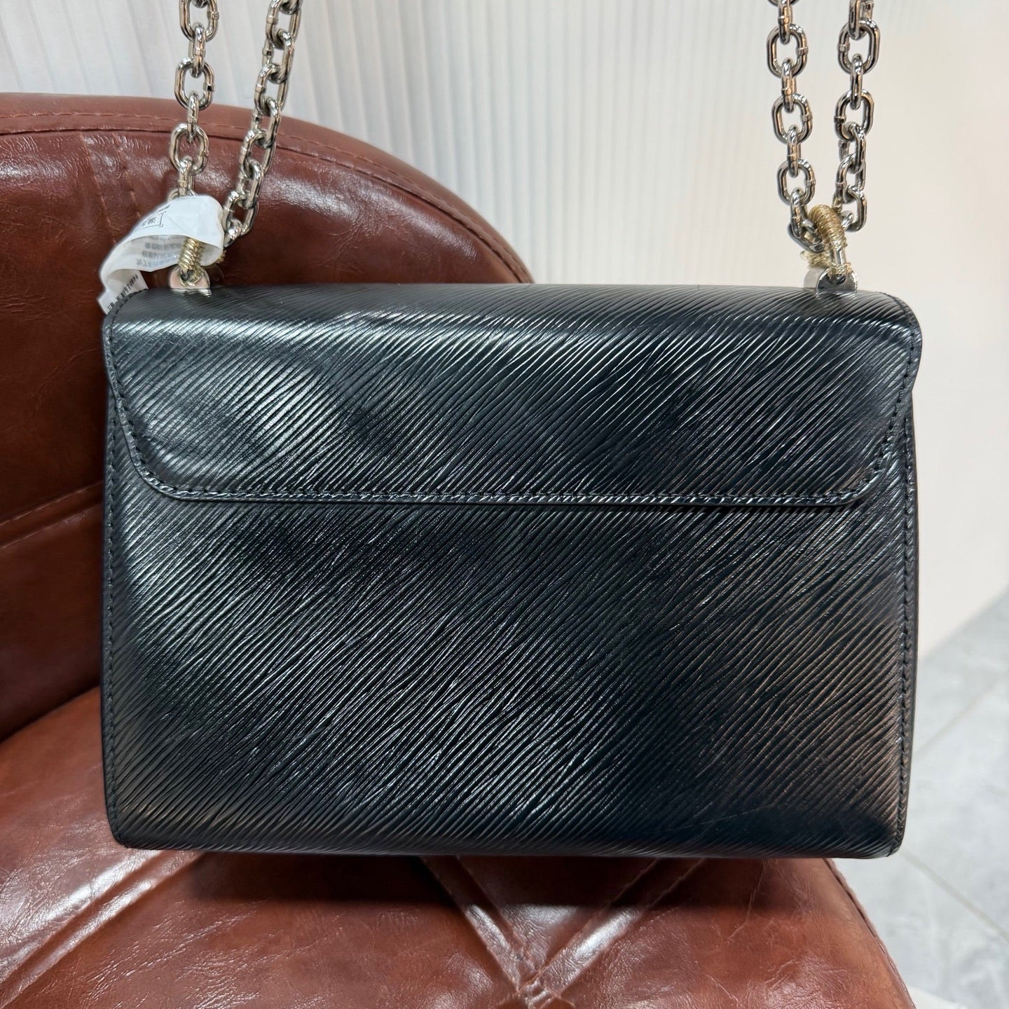 Louis Vuitton - Twist - Leather - Black - (medium)