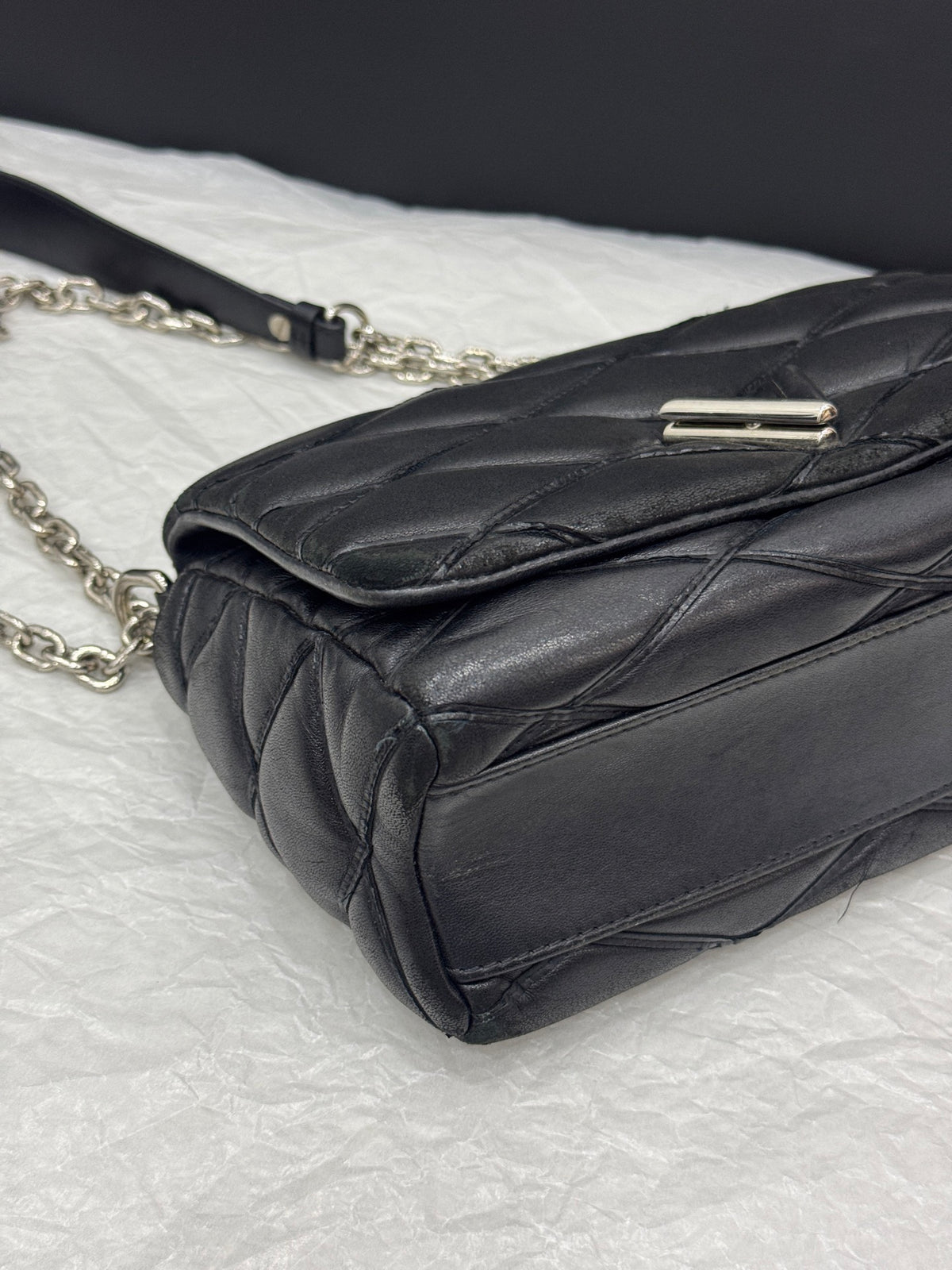 Louis Vuitton - Twist - Leather - Black - (medium)
