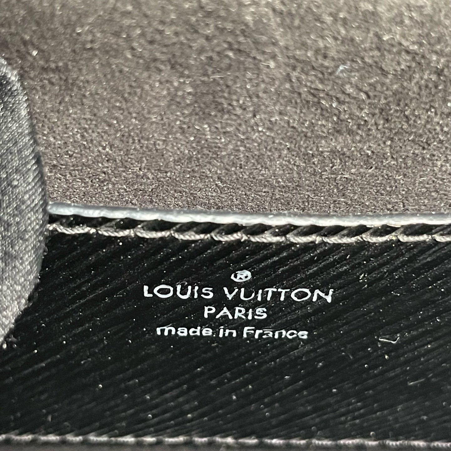 Louis Vuitton - Twist - Leather - Black - (medium)