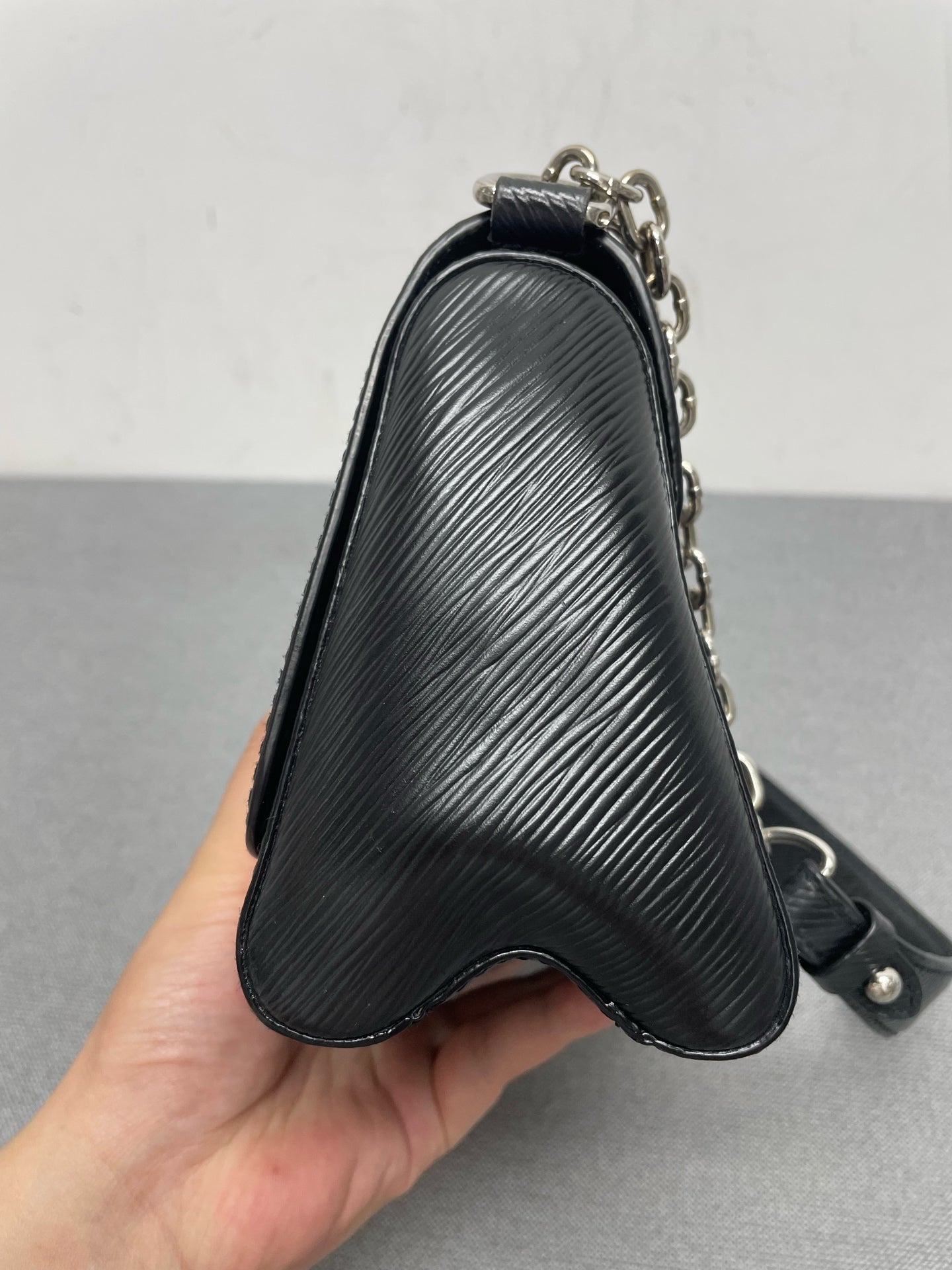 Louis Vuitton - Twist - Leather - Black - (mini)