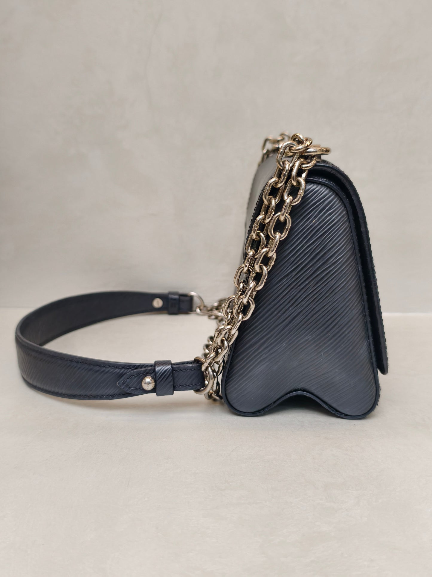 Louis Vuitton - Twist - Leather - Black - (mini)