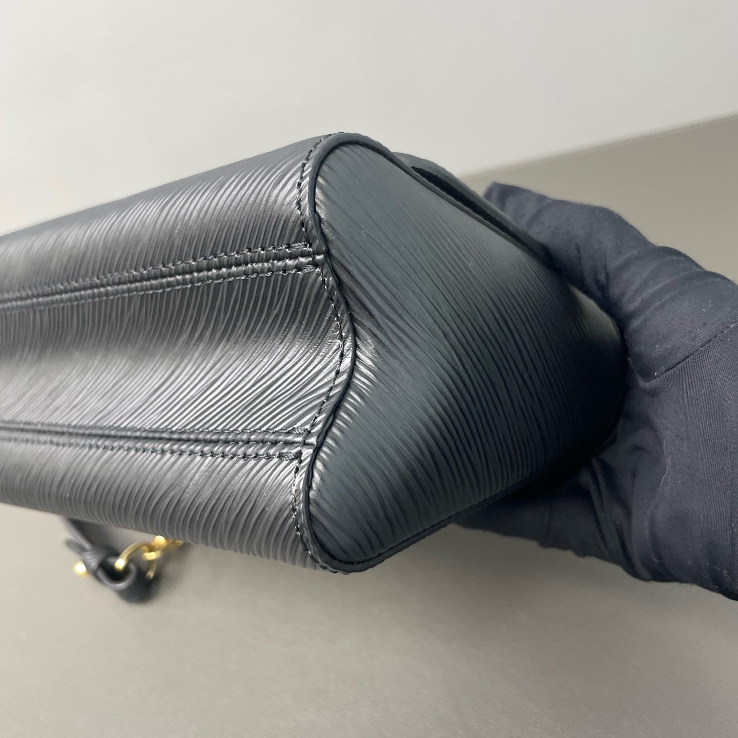 Louis Vuitton - Twist - Leather - Black - (mini)