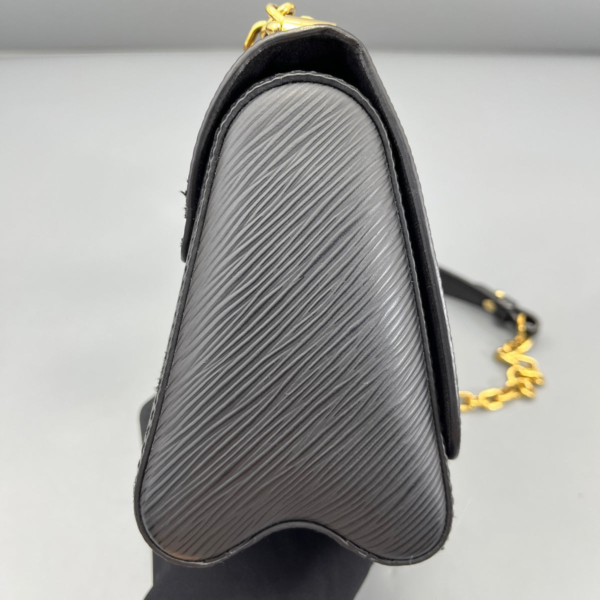 Louis Vuitton - Twist - Leather - Black - (small)