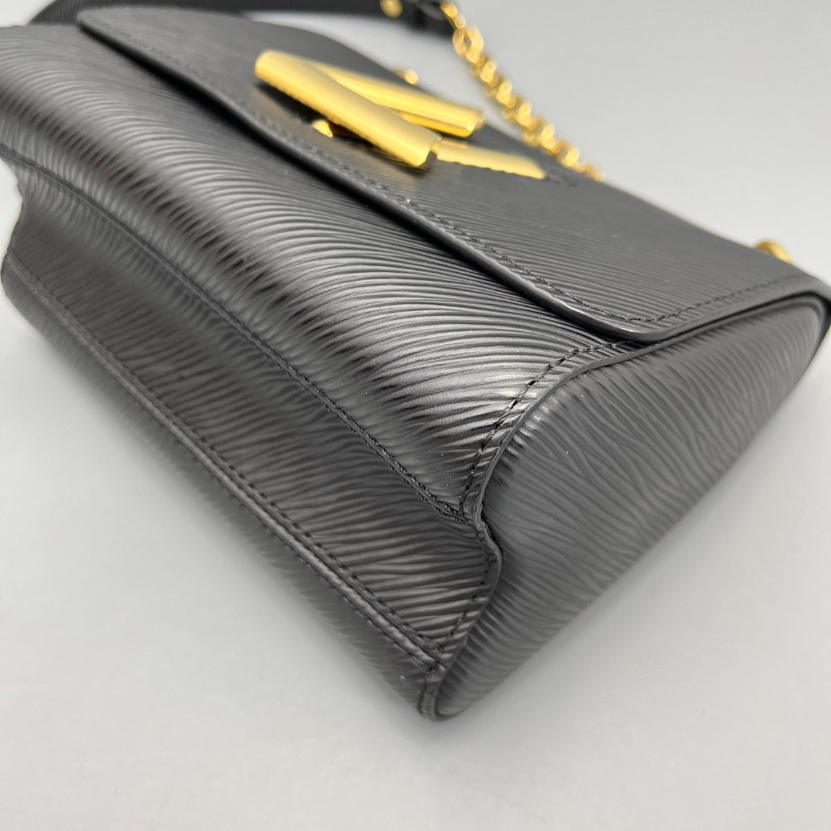 Louis Vuitton - Twist - Leather - Black - (small)