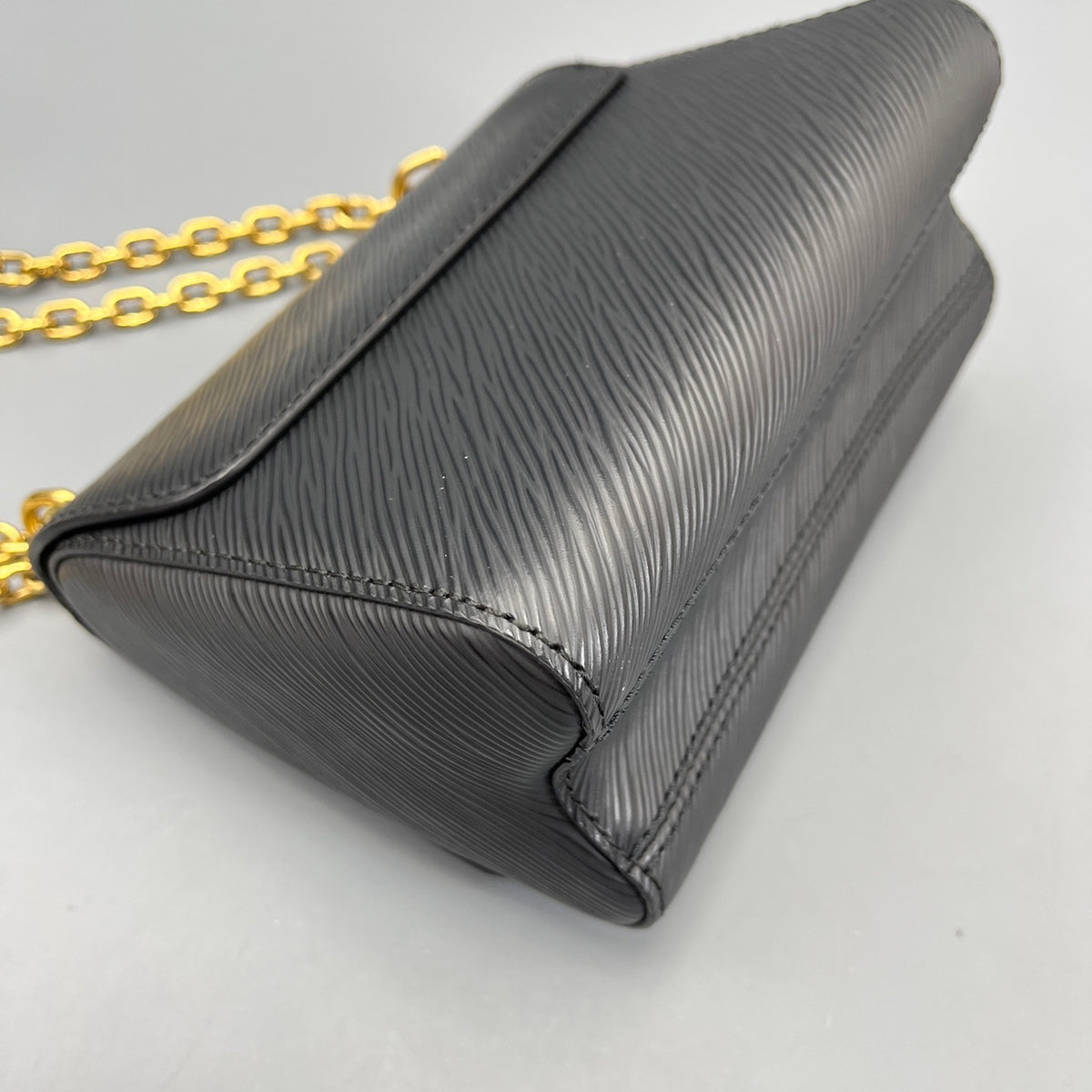 Louis Vuitton - Twist - Leather - Black - (small)