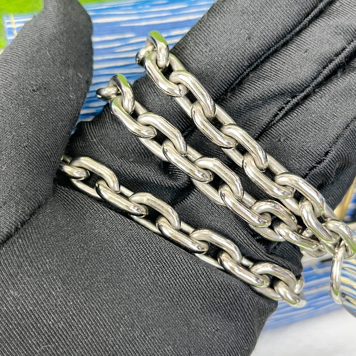 Louis Vuitton - Twist - Leather - Blue