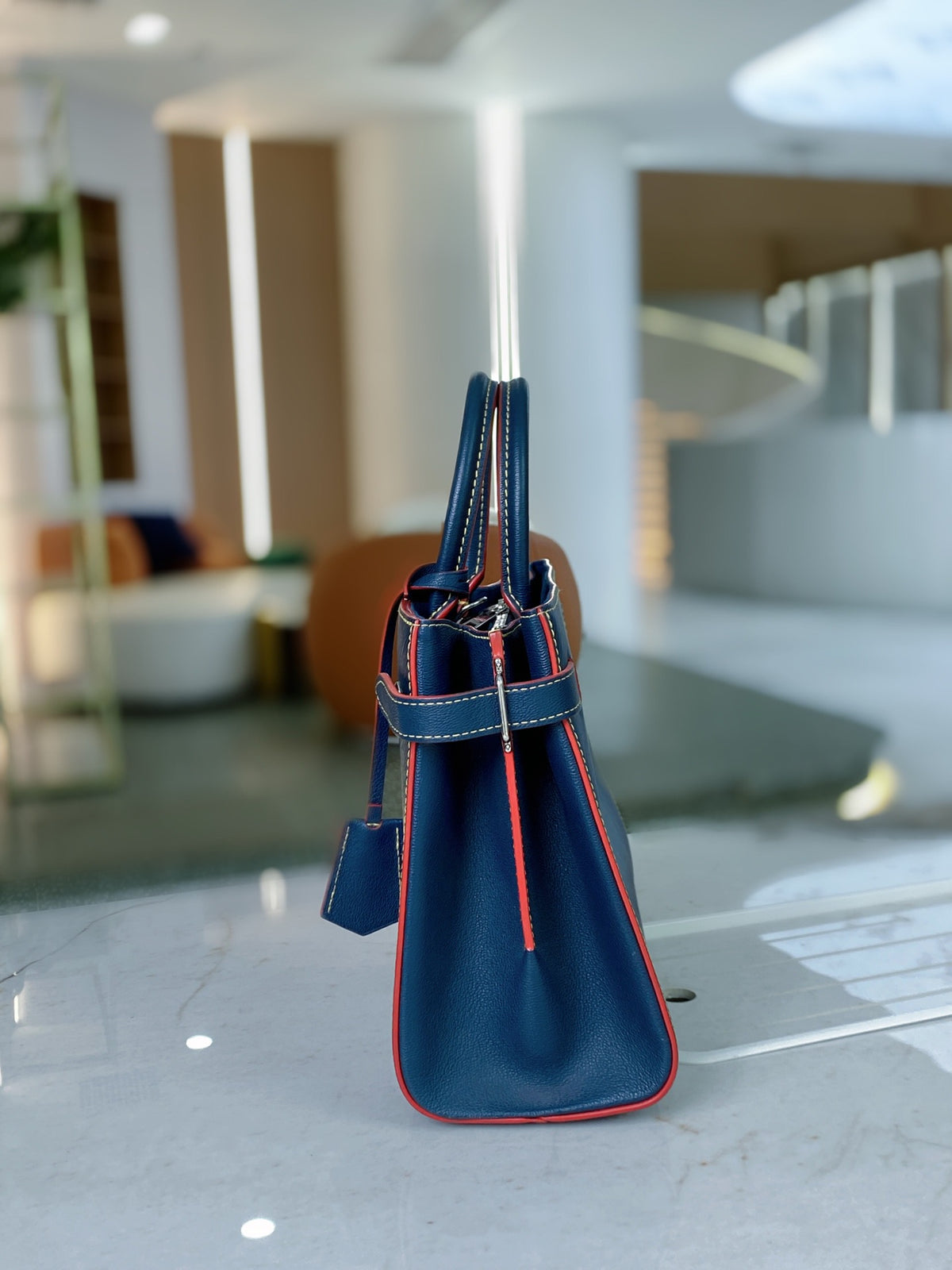 Louis Vuitton - Twist - Leather - Blue - (medium)