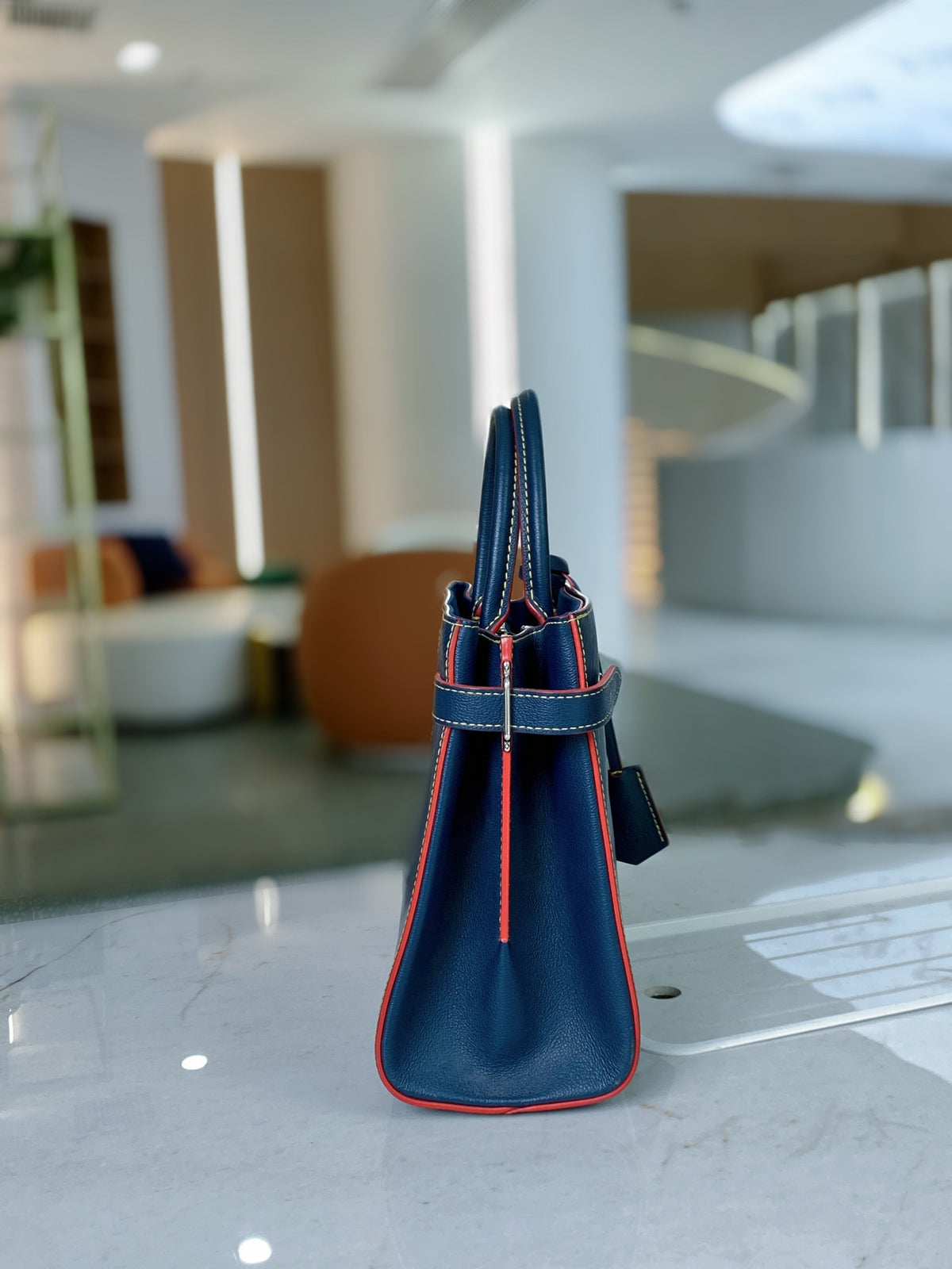 Louis Vuitton - Twist - Leather - Blue - (medium)