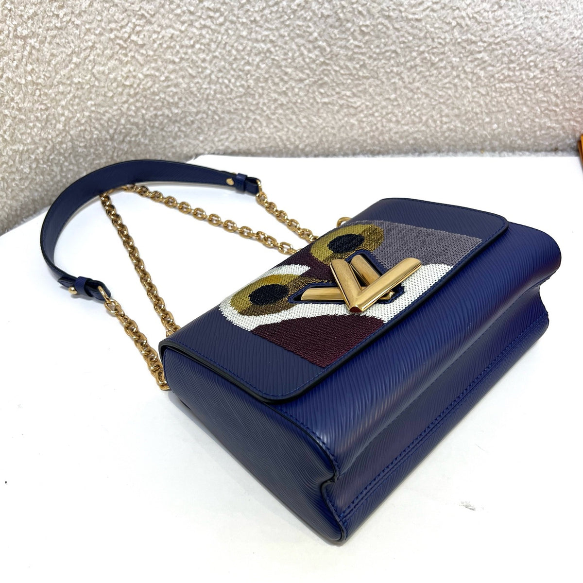 Louis Vuitton - Twist - Leather - Blue - (medium)