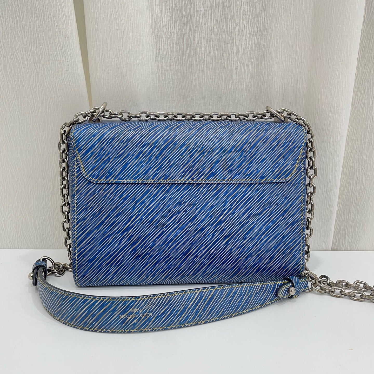 Louis Vuitton - Twist - Leather - Blue - (medium)