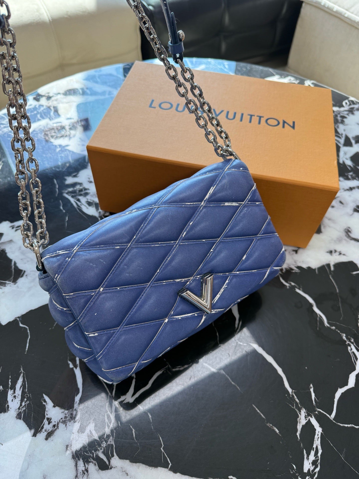 Louis Vuitton - Twist - Leather - Blue - (medium)