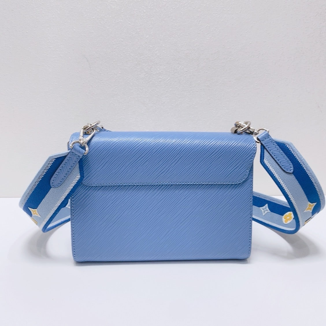Louis Vuitton - Twist - Leather - Blue - (medium)