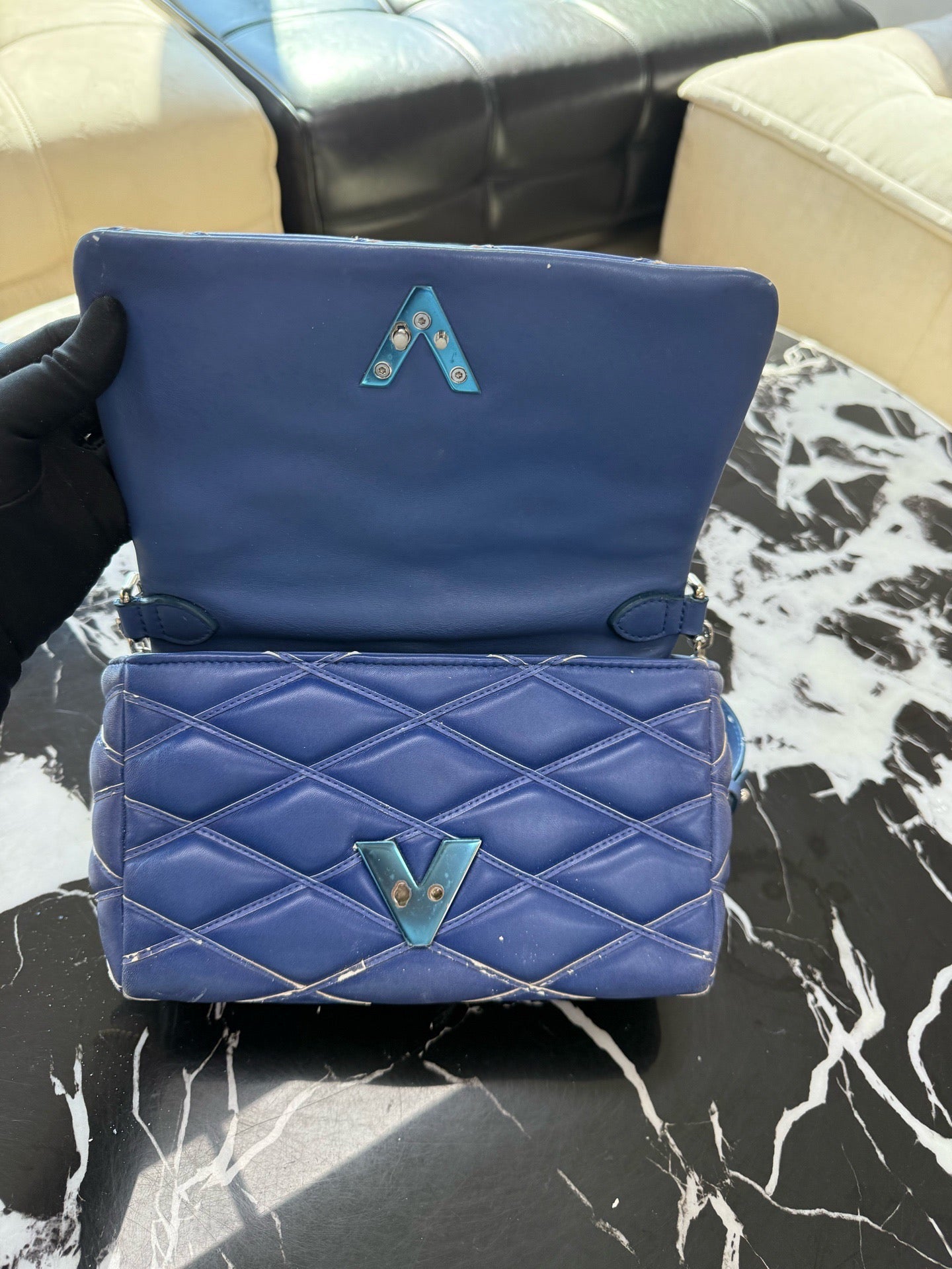 Louis Vuitton - Twist - Leather - Blue - (medium)