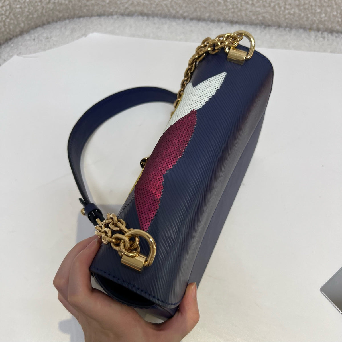 Louis Vuitton - Twist - Leather - Blue - (medium)
