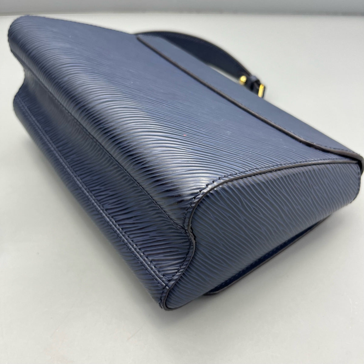 Louis Vuitton - Twist - Leather - Blue - (medium)