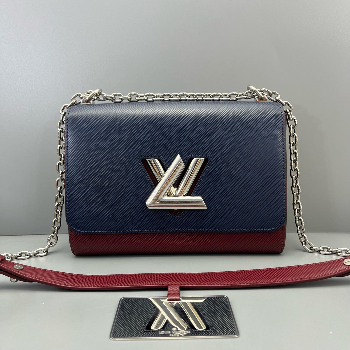 Louis Vuitton - Twist - Leather - Multicolour - (medium)