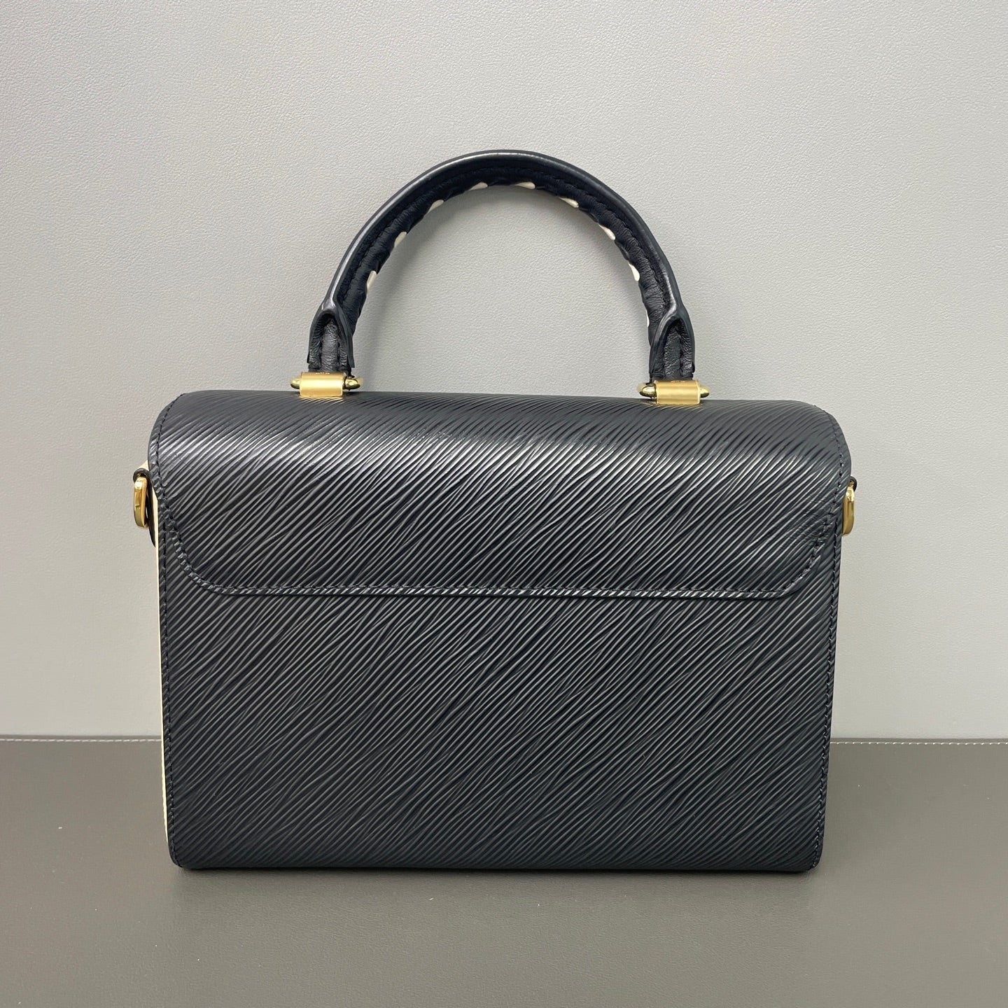 Louis Vuitton - Twist - Leather - Multicolour - (medium)