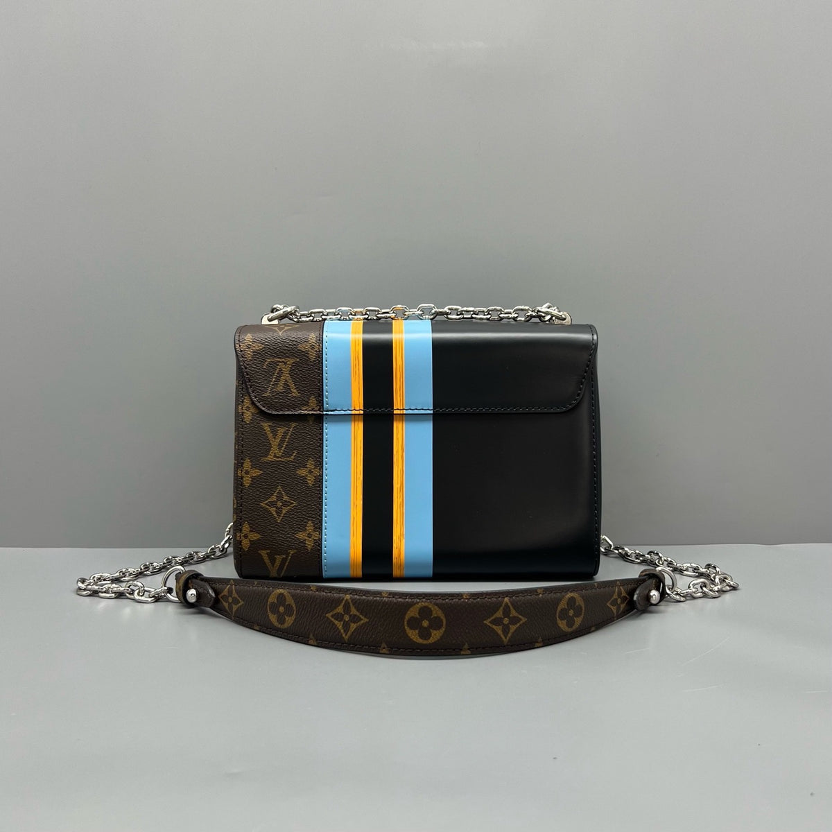 Louis Vuitton - Twist - Leather - Multicolour - (medium)