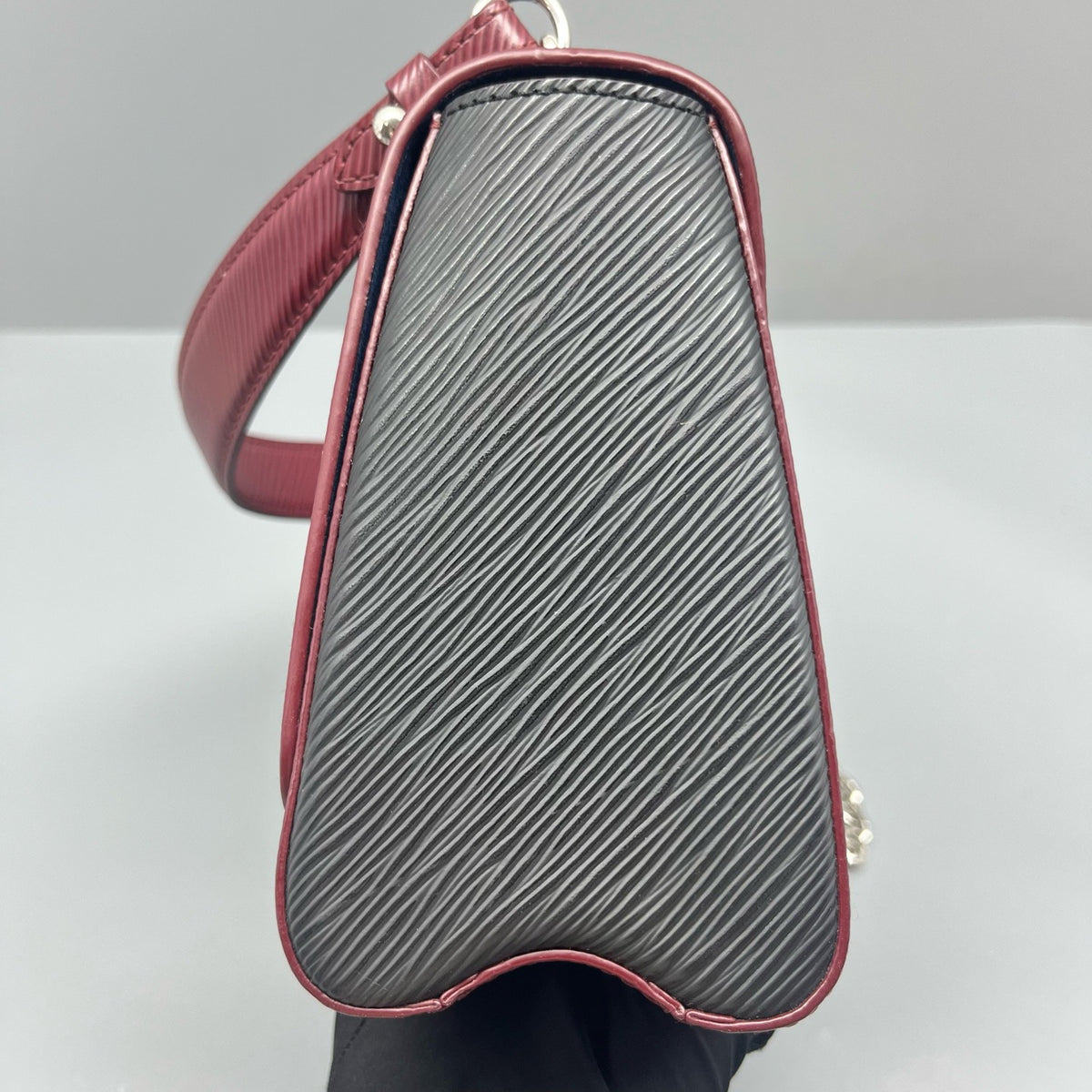 Louis Vuitton - Twist - Leather - Multicolour - (medium)