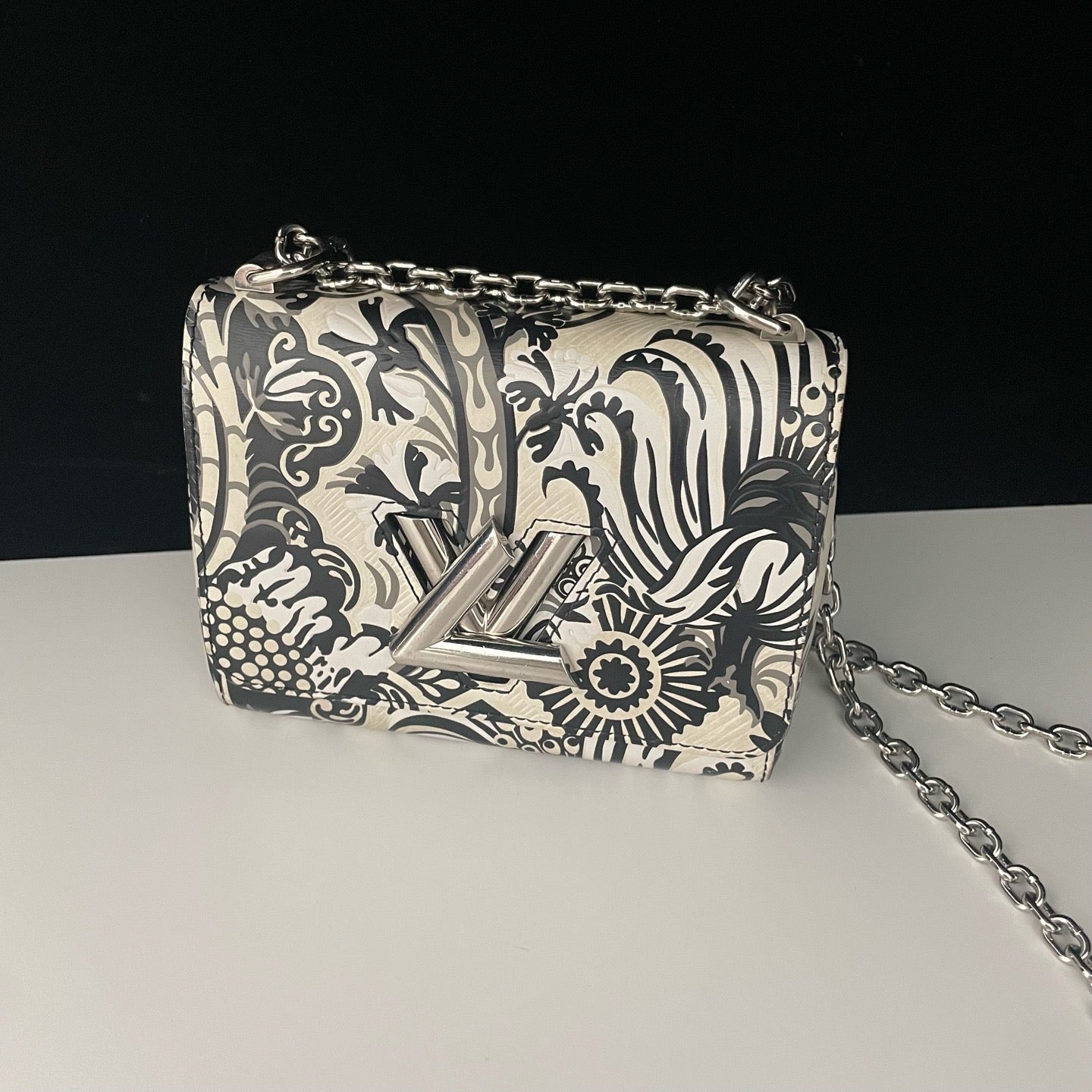 Louis Vuitton - Twist - Leather - Multicolour - (mini)