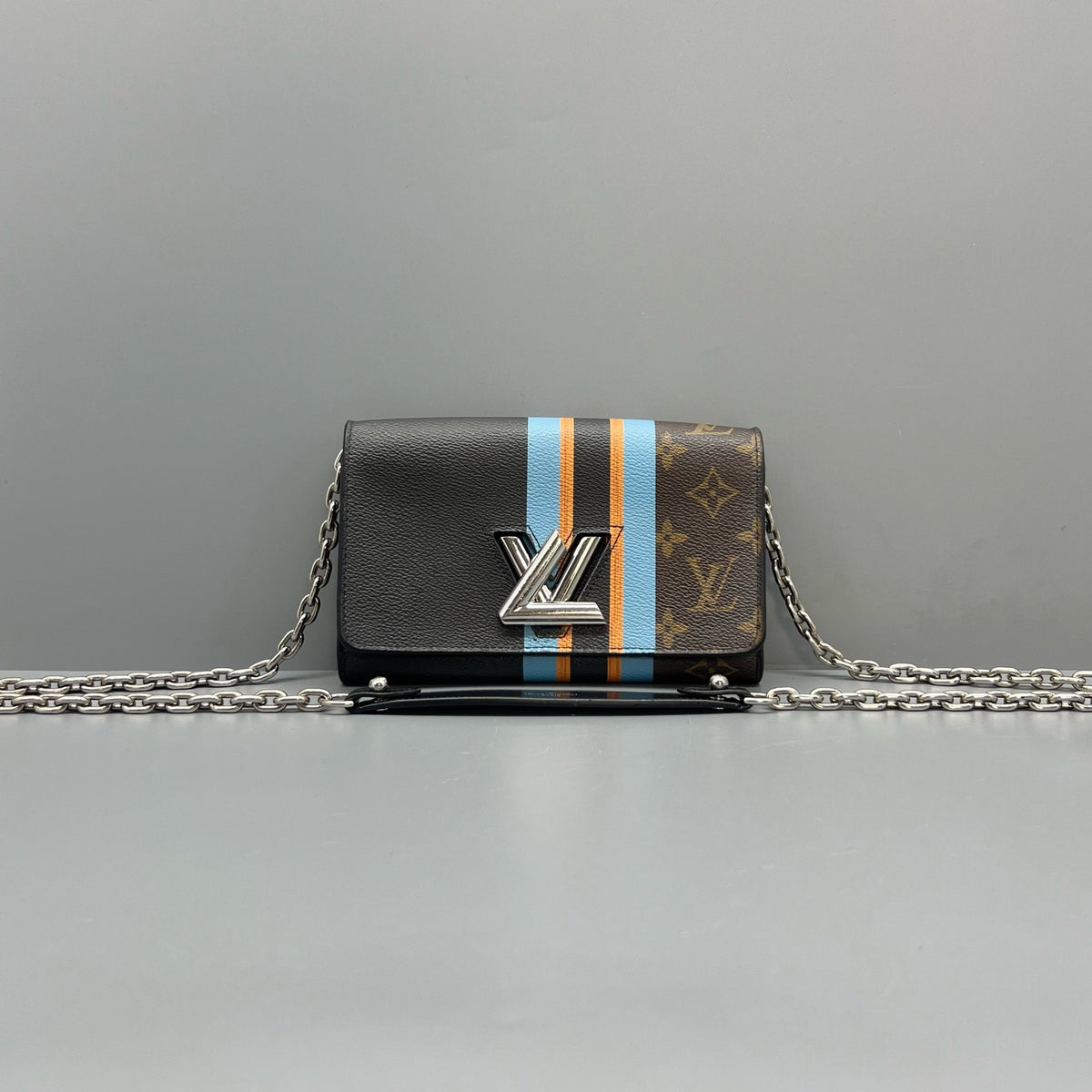 Louis Vuitton - Twist - Leather - Multicolour - (mini)