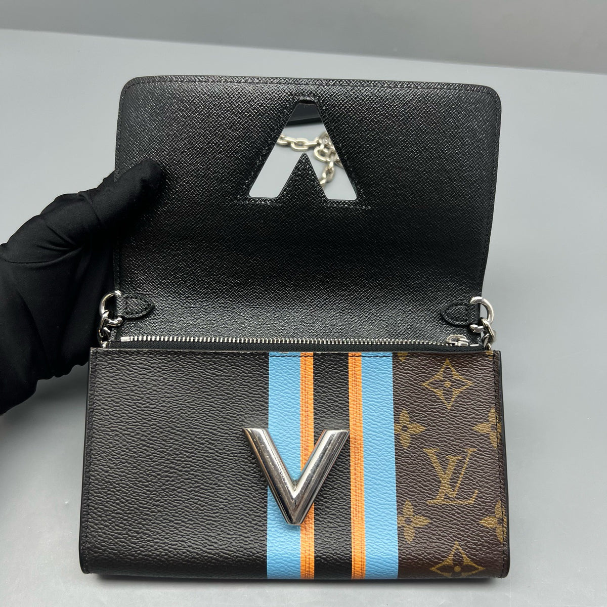 Louis Vuitton - Twist - Leather - Multicolour - (mini)