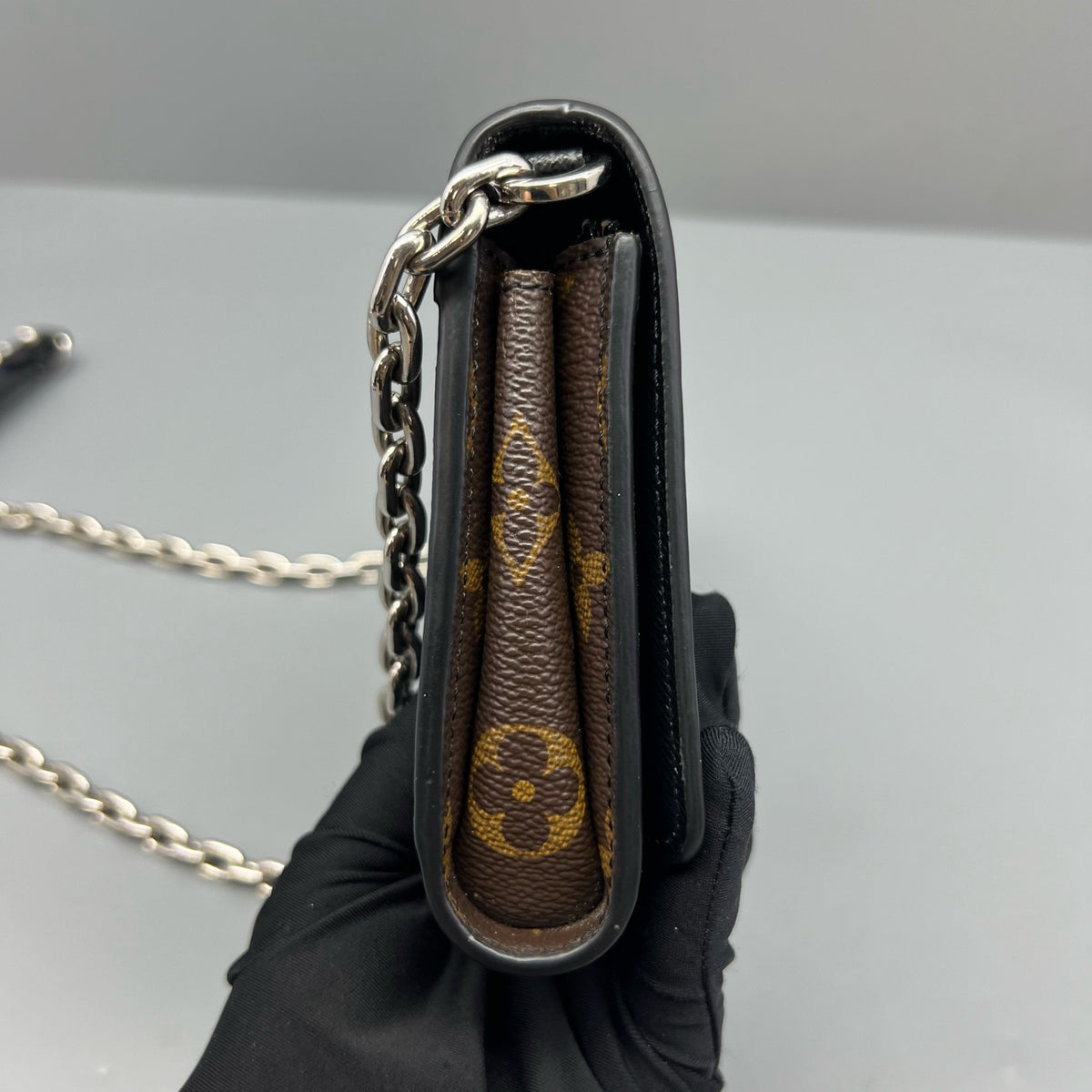 Louis Vuitton - Twist - Leather - Multicolour - (mini)