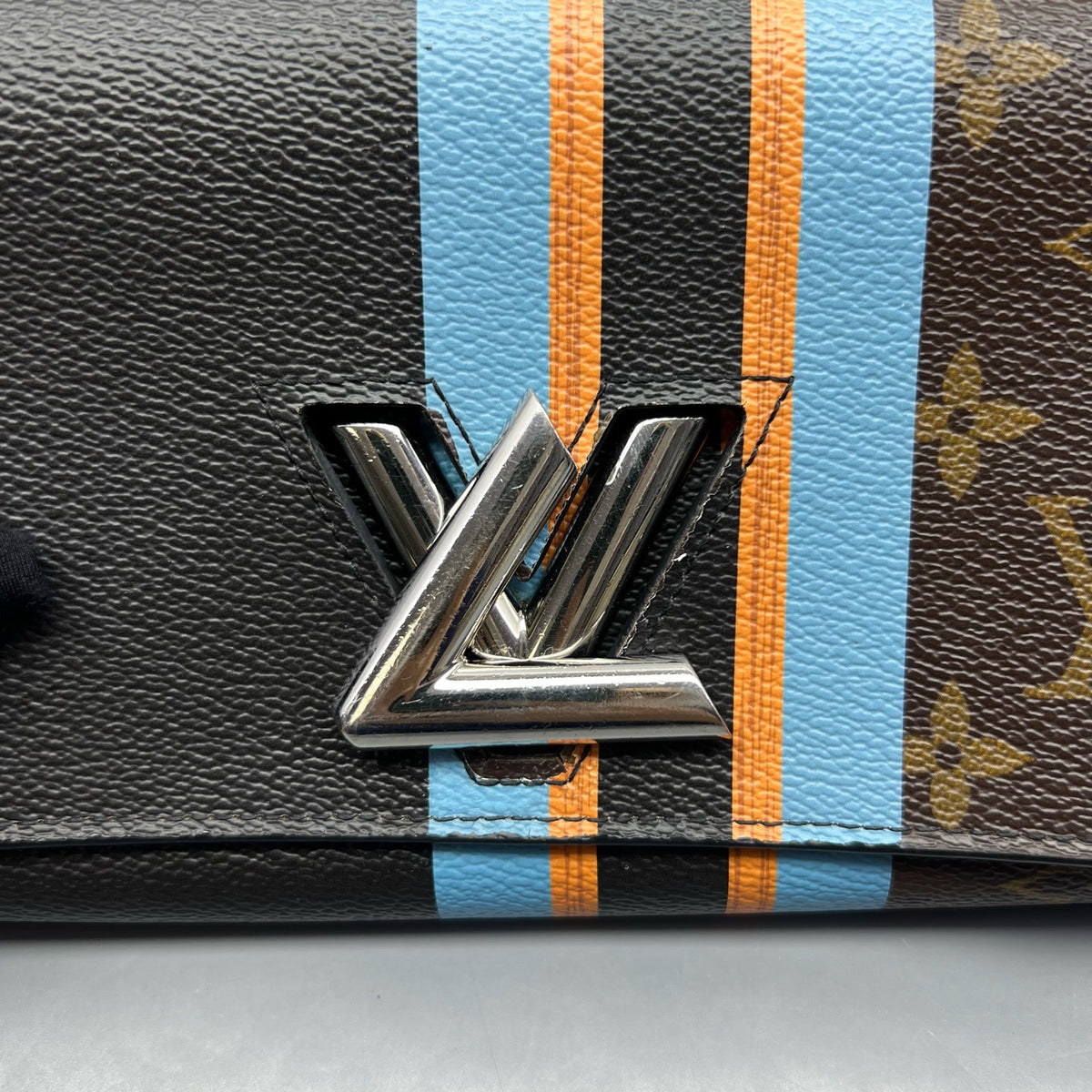 Louis Vuitton - Twist - Leather - Multicolour - (mini)