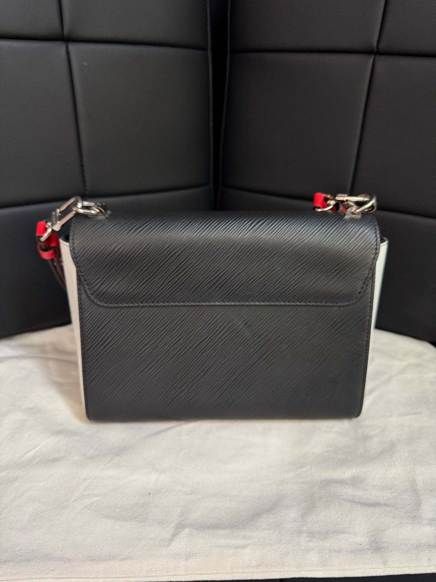Louis Vuitton - Twist - Leather - Multicolour - (small)