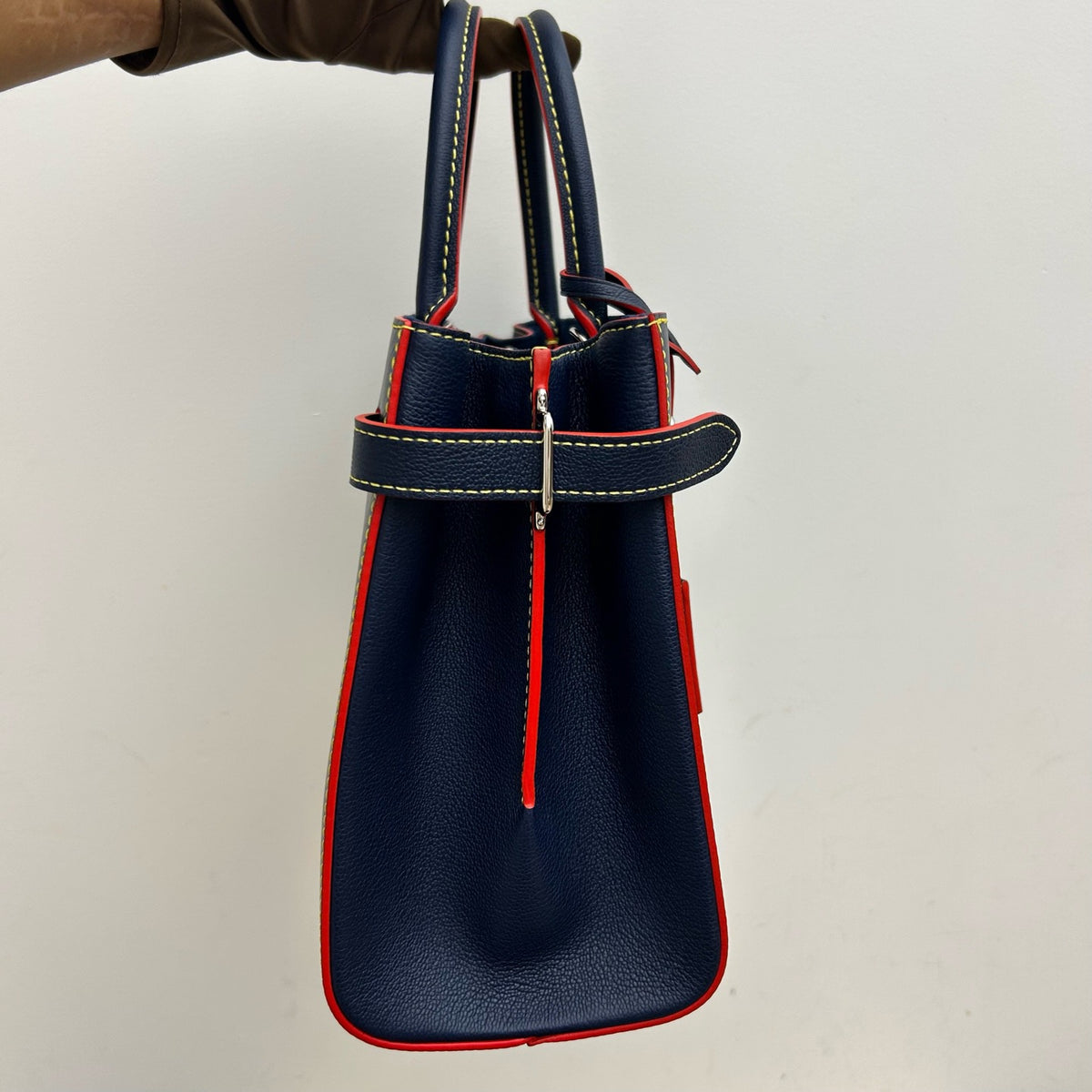 Louis Vuitton - Twist - Leather - Navy